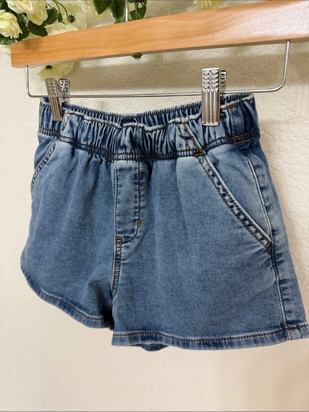 GAP cute easy